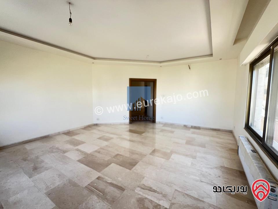 شقة طابق ثاني 167م تشطيب سوبر ديلوكس للبيع في عمان - خلدا