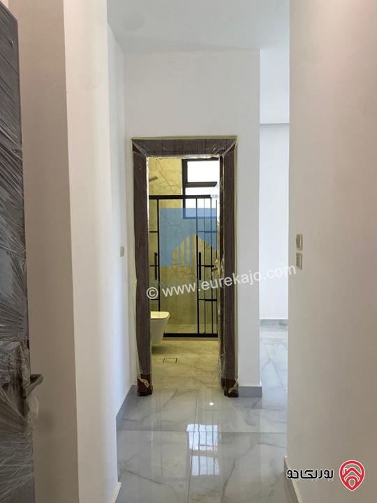 شقة فاخرة للبيع في عمان - خلدا - قرب الموفنبيك ومطعم ورد طابق اول 135م تشطيب سوبر ديلوكس لم تسكن