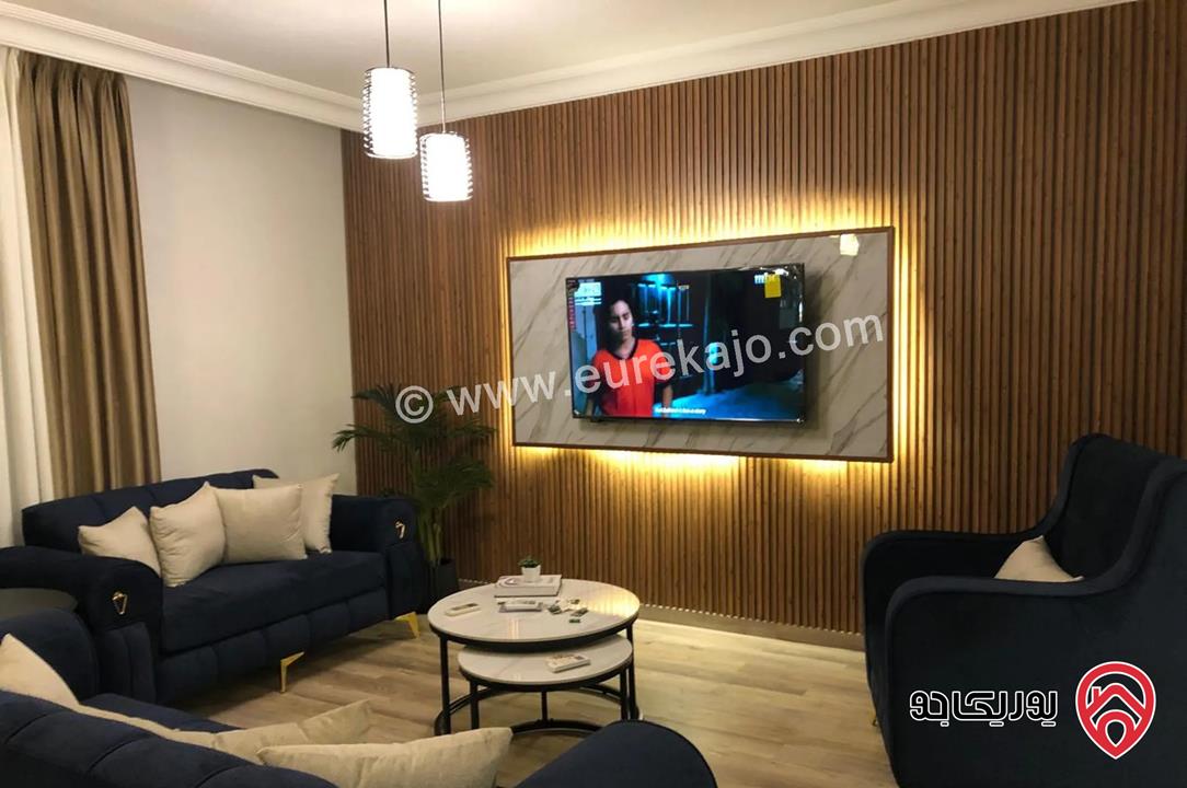 شقة فاخرة مفروشة طابق أول مساحة 105م للايجار في عمان - عبدون