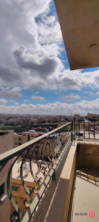 شقة مساحة 135م طابق ثالث للبيع في عمان - طبربور