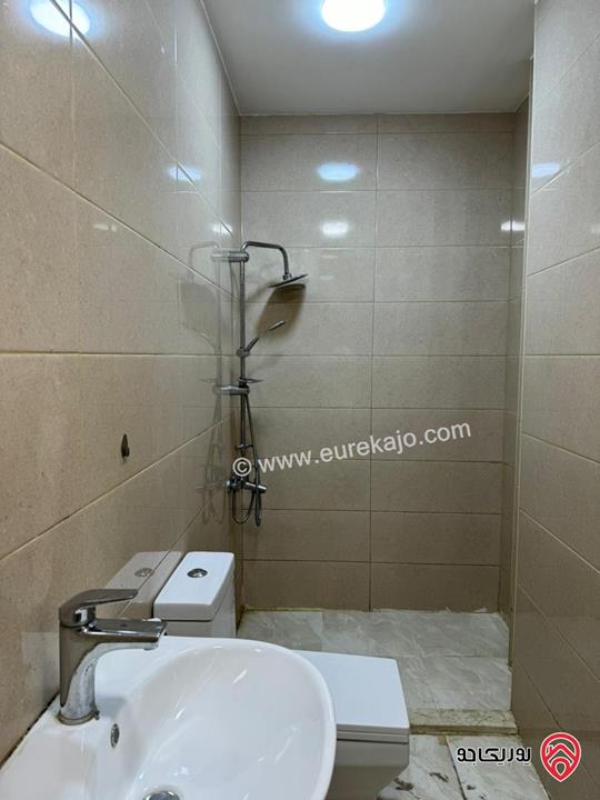 شقة طابق ثالث مساحة 100م للايجار في عمان - السابع