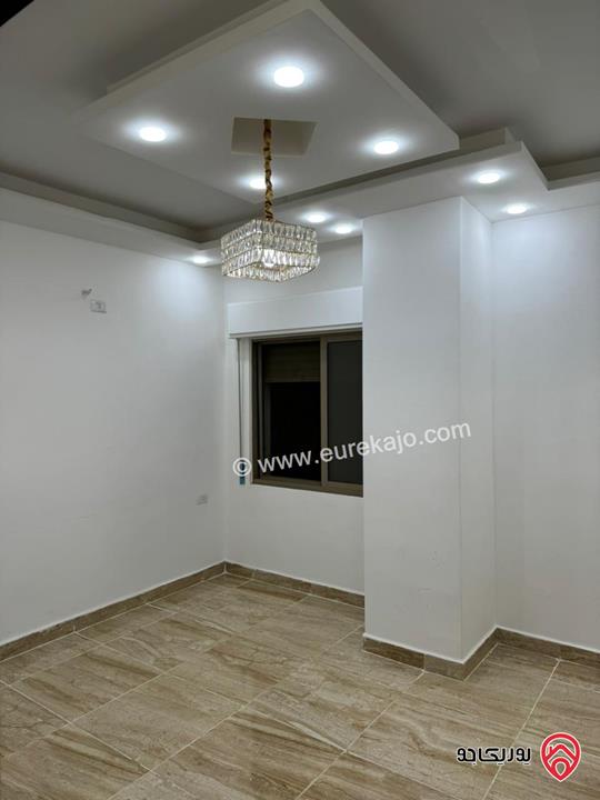 شقة طابق ثالث مساحة 100م للايجار في عمان - السابع