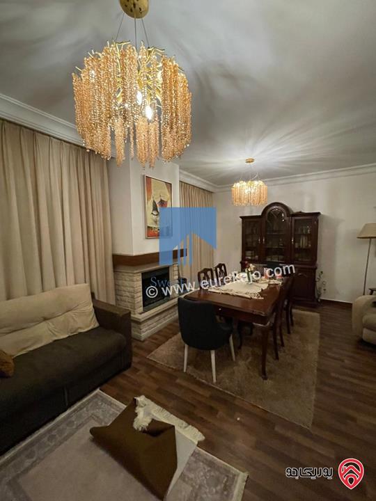 شقة مميزة للبيع في عمان - أم السماق مقابل روان كيك طابق ثالث مع روف دوبلكس 210م بسعر مغري