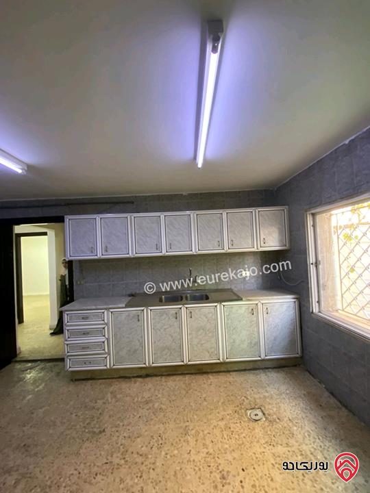 شقة فارغة طابق شبه ارضي مساحة 110م للايجار في عمان - الياسمين 