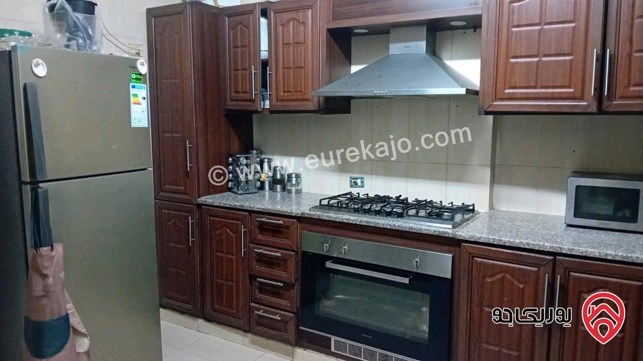 بيت مستقل مساحة 90م على أرض 220م للبيع في عمان - طبربور 