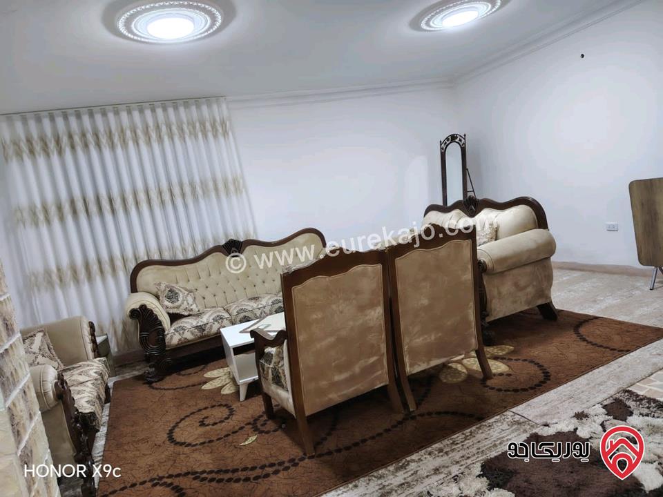 شقة مفروشة طابق ثالث مساحة 143م للبيع في عمان - ضاحية الامير حسن 