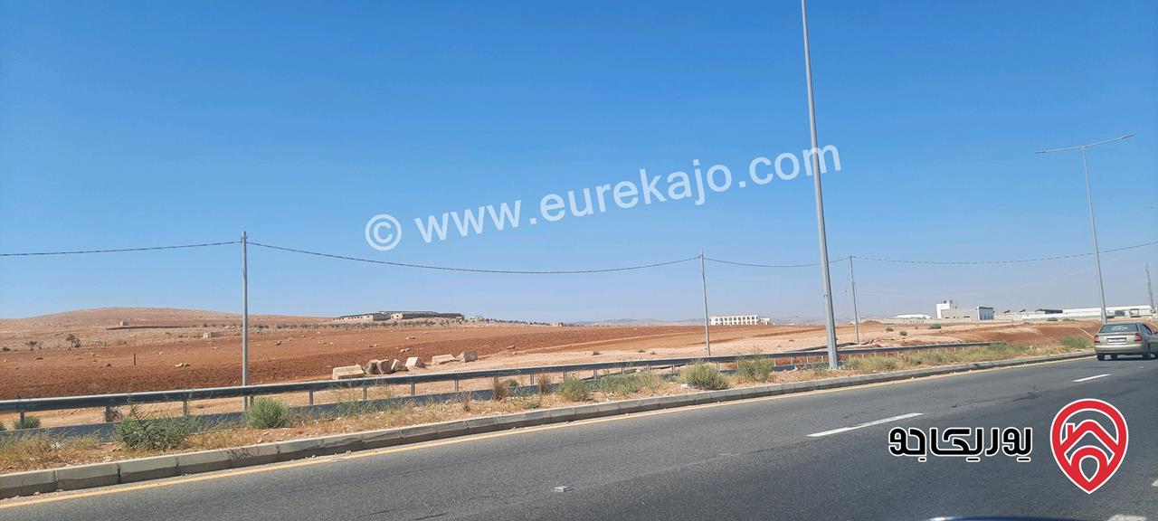 ارض مساحة 10 دونم و 750م للبيع في اربد - النعيمة قرب جسر النعيمة 