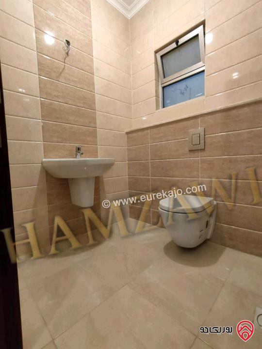 شقة مساحة 240م طابق ثاني للايجار في عمان - ضاحية النخيل طريق المطار 