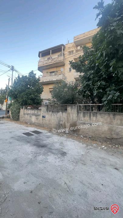 عمارة سكنية على ثلاثة شوارع للبيع في عمان - الدوار السابع
