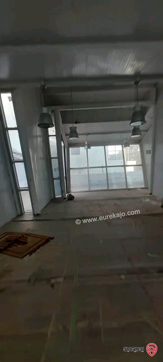 فيلا فارغة مساحة 350م للإيجار في عمان - ام السماق 