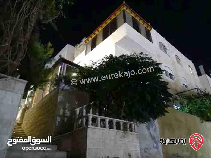 عمارة مساحة 410م على أرض 210م للبيع في عمان - ابو نصير