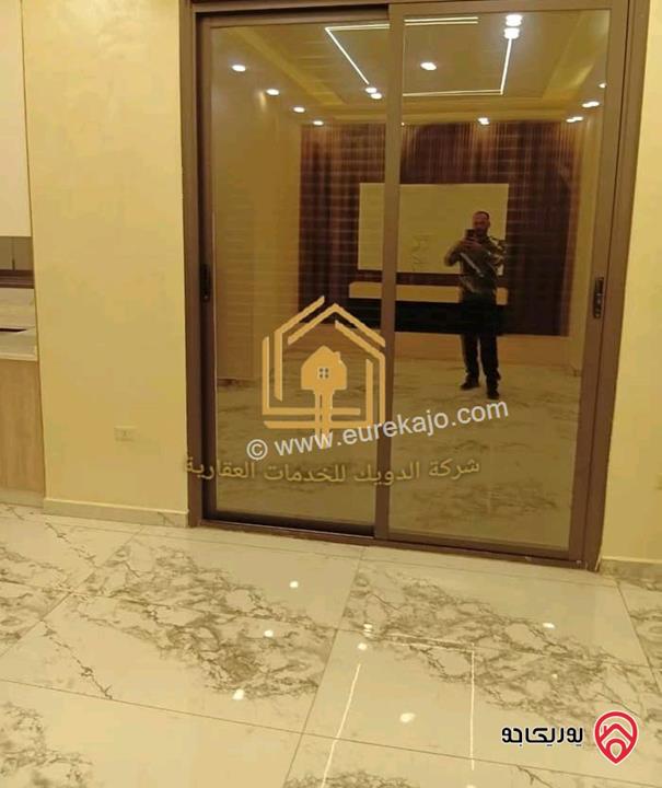 شقة جديدة لم تسكن طابق أول مساحة 185م للإيجار في عمان - طريق المطار 