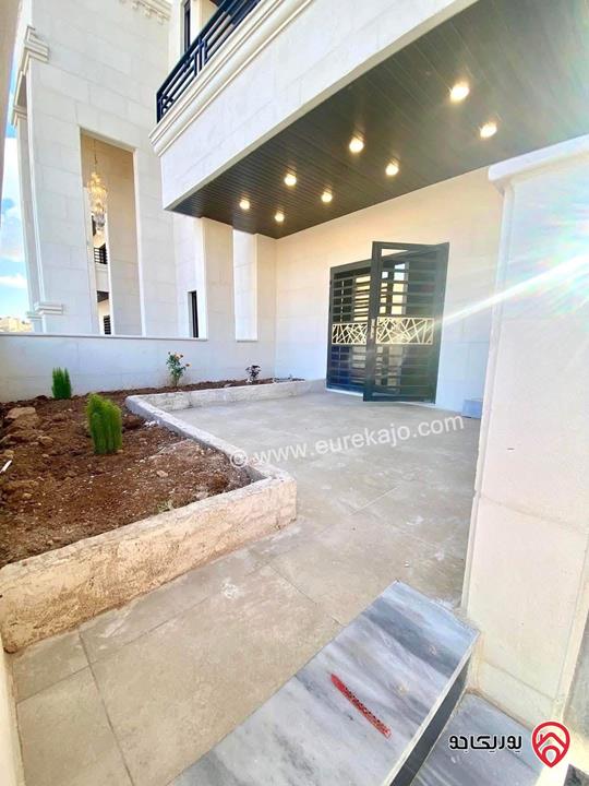 شقة ارضية مساحة 145م داخلي و 25م خارجي للبيع في عمان - ابو علندا اسكان الكهربا 