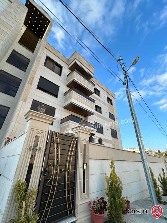 شقة جديدة أرضية مساحة 180م للبيع في عمان - البنيات 