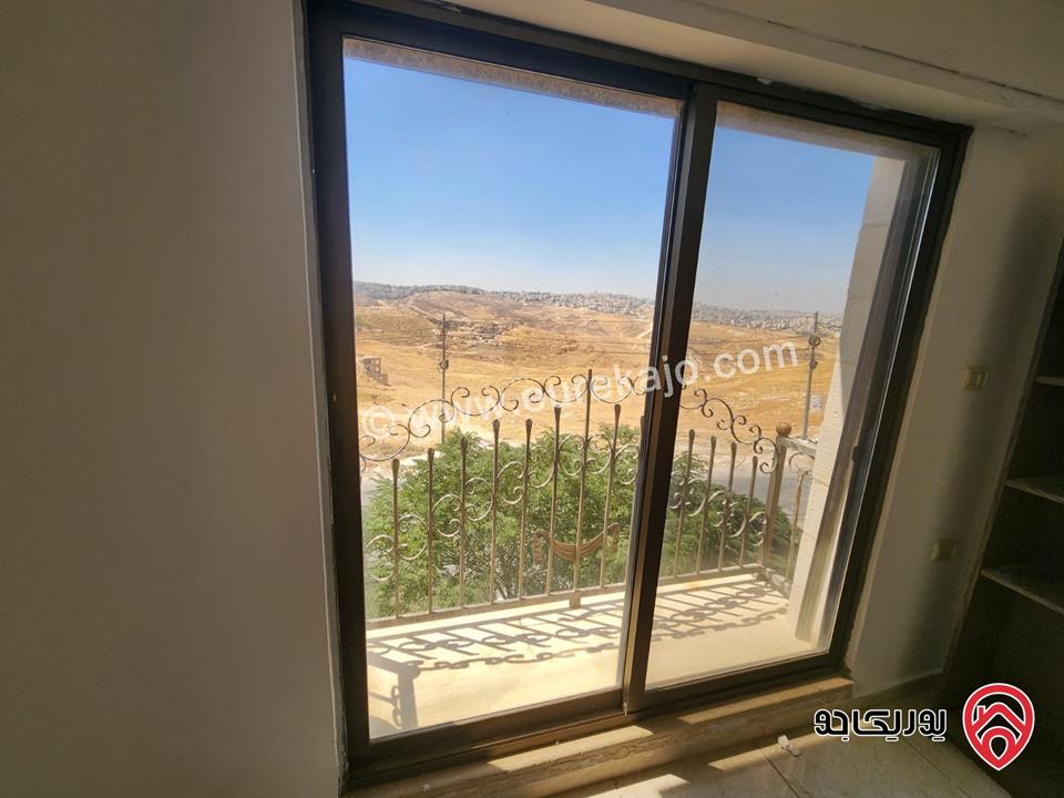 شقة مساحة 136م طابق أول للبيع في عمان - عرجان