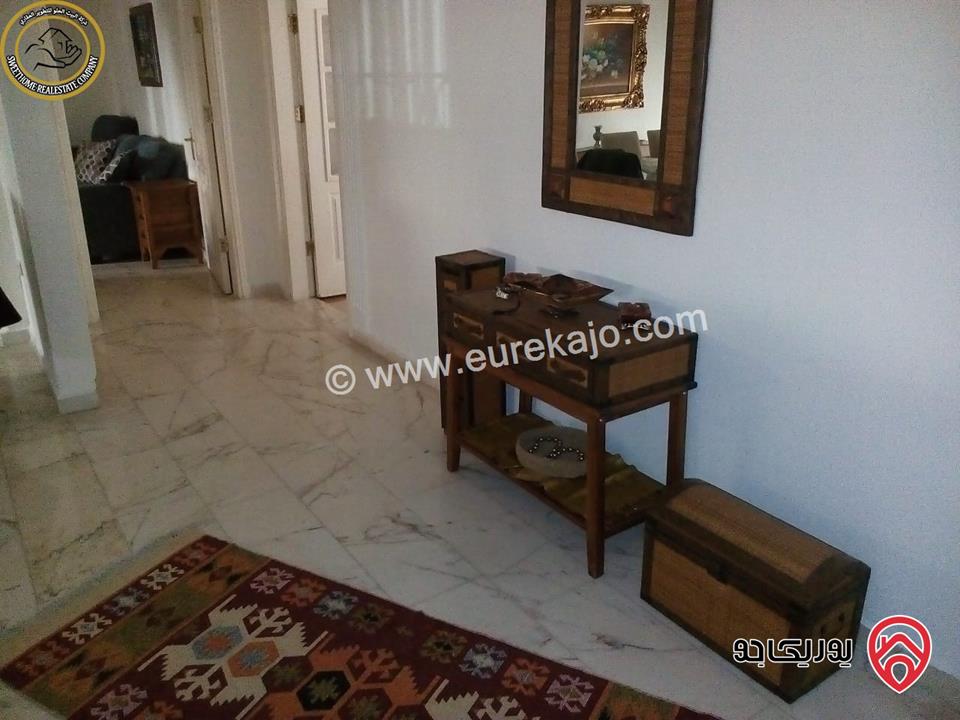 شقة أرضية مفروشة مميزة للبيع في عمان - دير غبار 200م مع ترس40م بسعر مغري