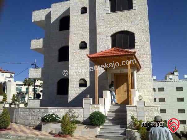 سطح عمارة مساحة 310م للبيع في عمان - طريق المطار ضاحية الفاروق