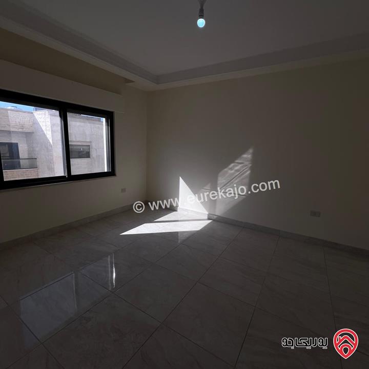 شقة مميّزة طابق أول مساحة 180م للبيع في عمان - ضاحية النخيل