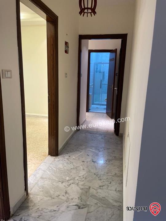 شقة طابق ثاني مساحة 160م للايجار في عمان - خلدا