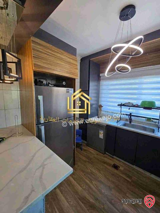 شقة فارغة مساحة 130م طابق ثالث للإيجار في عمان - الجاردنز 