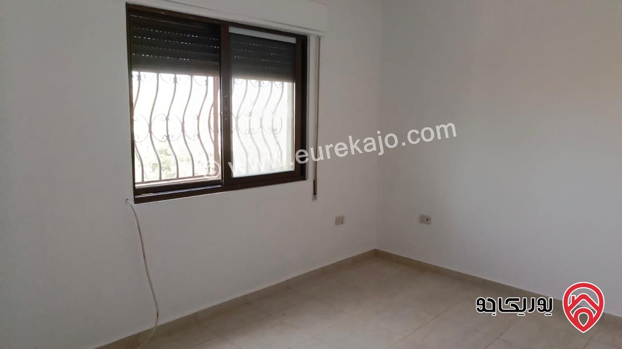 شقة مميزة طابق ثالث مساحة 160م للبيع في عمان - البيادر