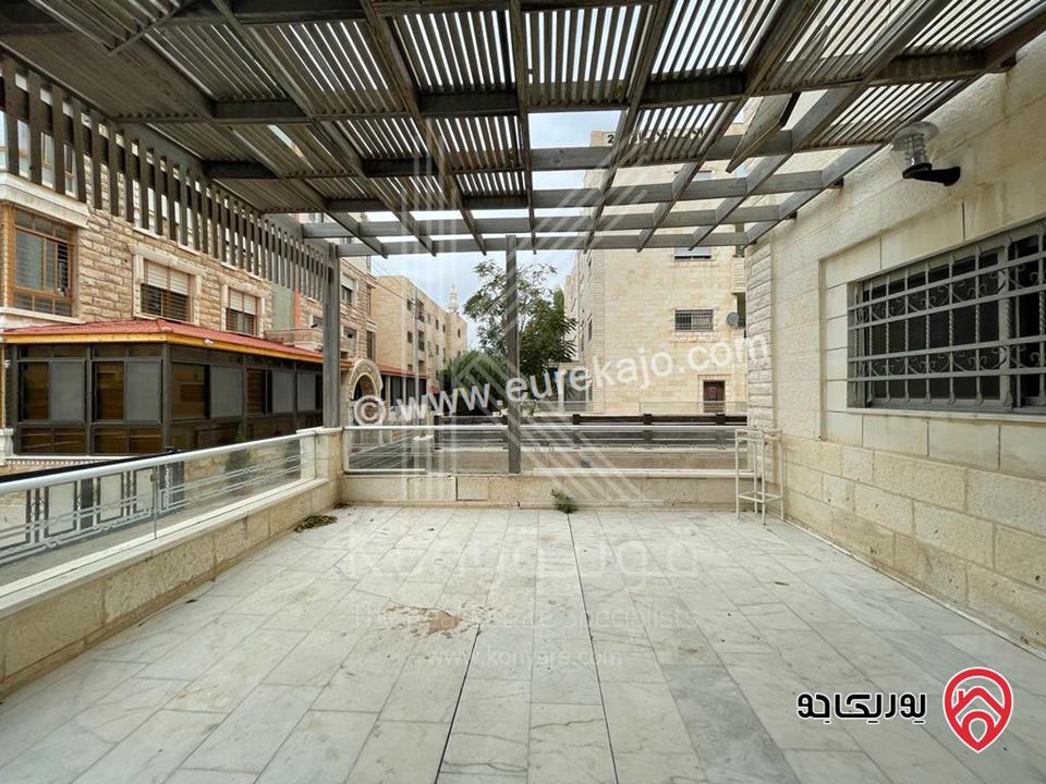 شقة مفروشة طابق ارضي مساحة 238م للايجار في عمان - حي الصحابة