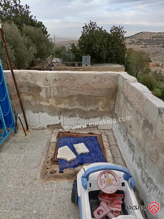 قطعة أرض مساحة 10 دونم و 704م للبيع في الزرقاء - بيرين