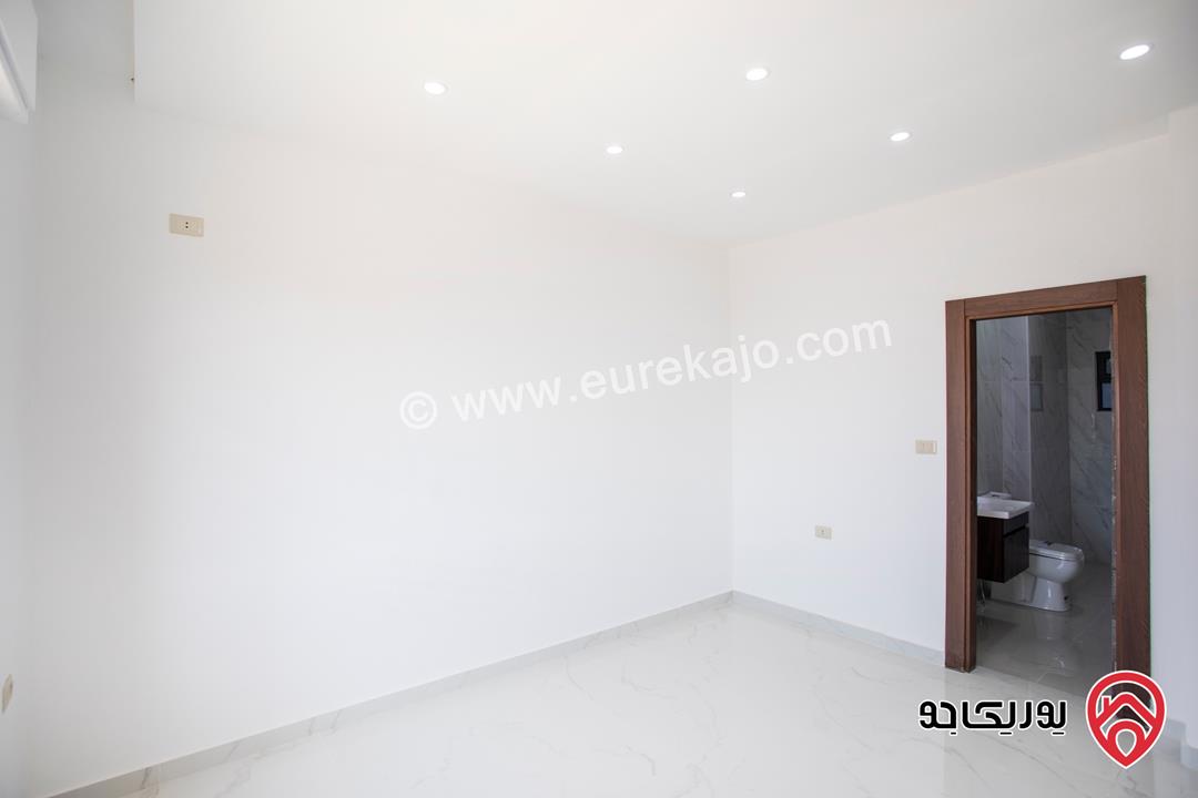 شقة طابق ثالث مساحة 110م اطلالة بانوراما للبيع في عمان - ابو علندا من شركة الاسكان كاش او اقساط  