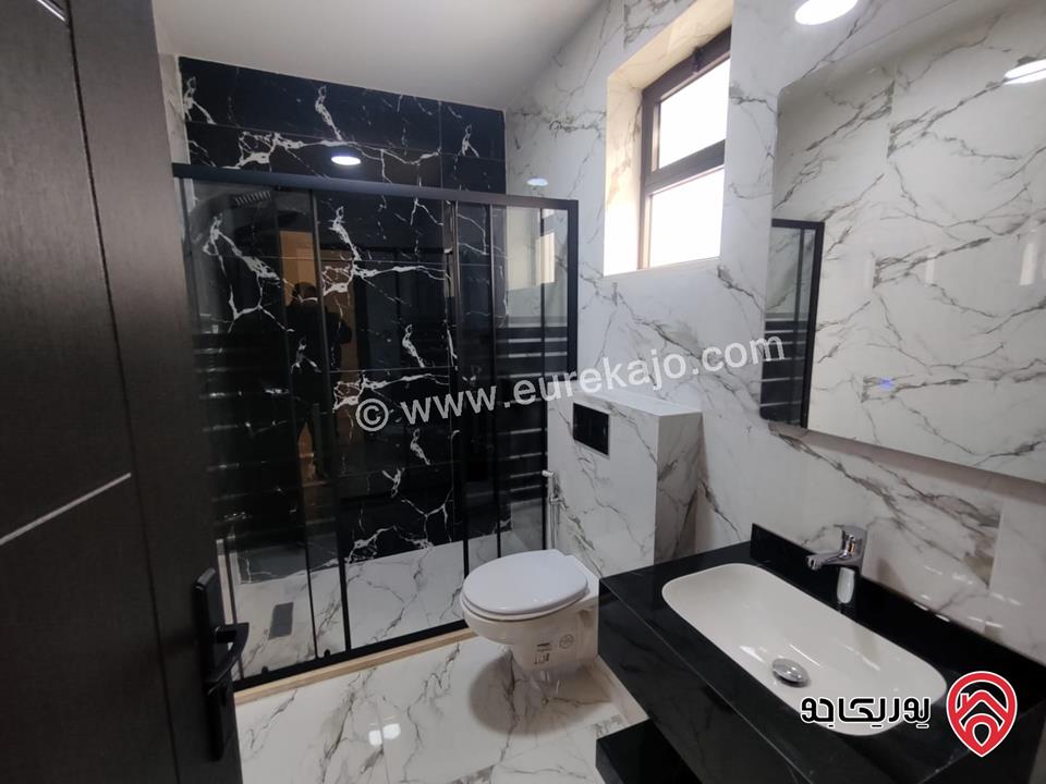 شقق عدد 8 مساحة 165م للبيع في عمان - طبربور 