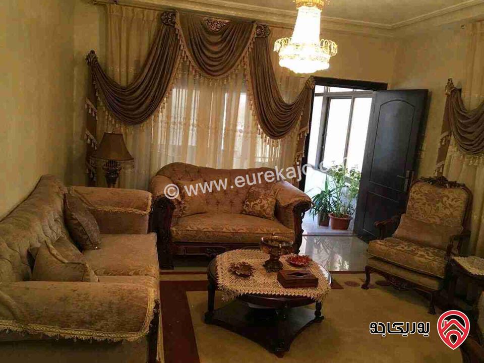 شقة فارغة مساحة 140م داخلي و 30م خارجي للبيع في عمان - السابع 
