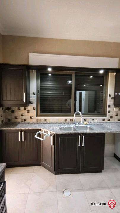 شقة مساحة 177 متر للبيع في عمان - ابو السوس 