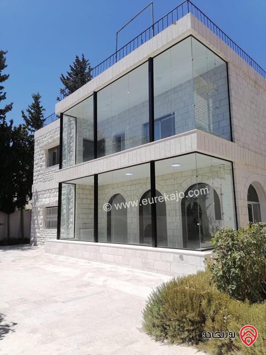 فيلا مستقلة مساحة 750م على أرض 839م للبيع أو للايجار في عمان - الشميساني