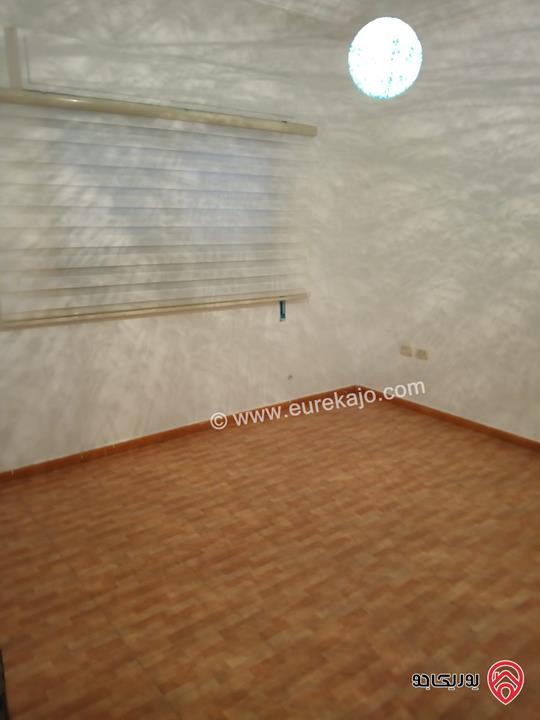 شقة طابقية مفروشة مساحة 275م للإيجار أو للبيع في عمان - دير غبار