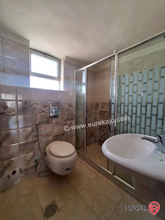 شقة مساحة 185م طابق ثاني للبيع في صويلح إسكان المهندسين