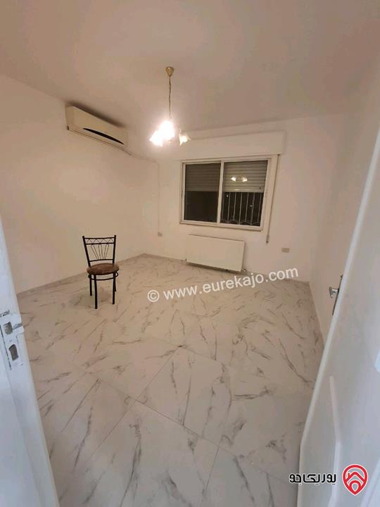 شقة فارغة طابق ثاني مساحة 140م للإيجار في عمان - الجاردنز 