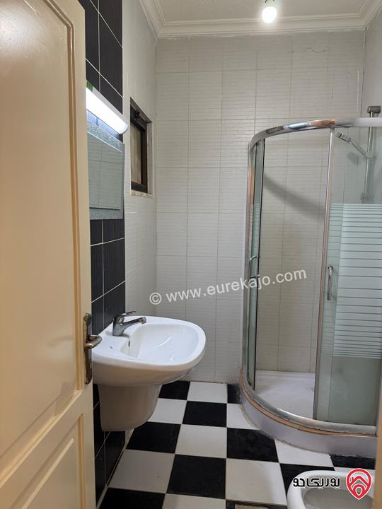 شقة مفروشة مساحتها 100م للايجار في عمان - الجبيهة قرب الجامعة الاردنية 