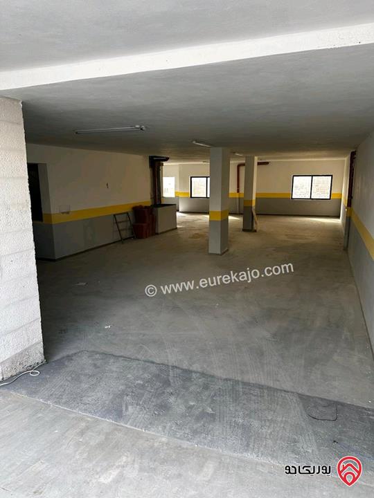 شقة طابق ثالث مساحة 150م مع روف 50م و تراس 50م للبيع في عمان - البيادر