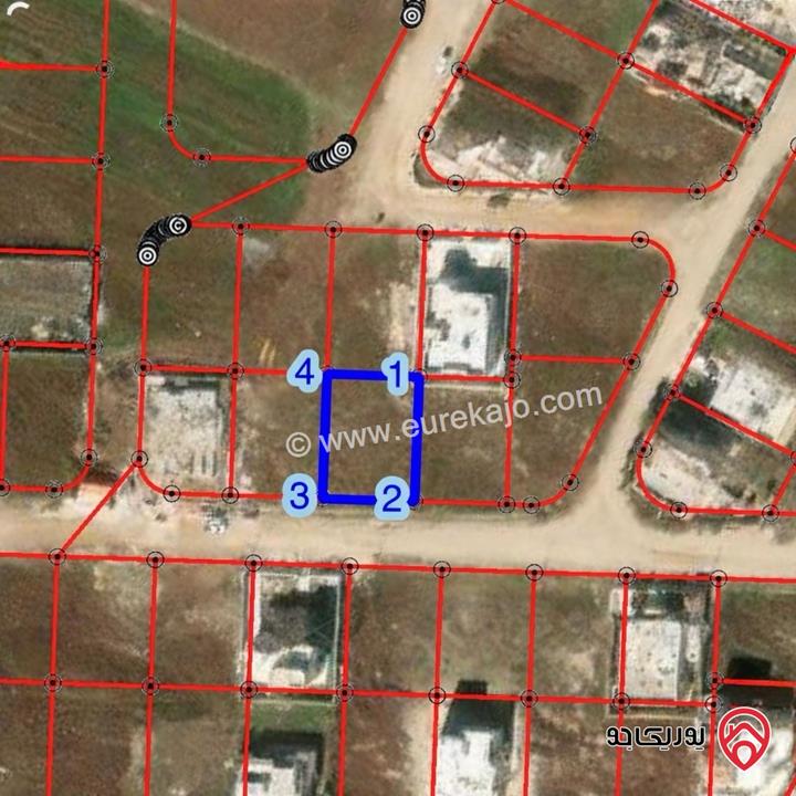 قطعة ارض مساحة 651 متر للبيع في اربد - الصريح 