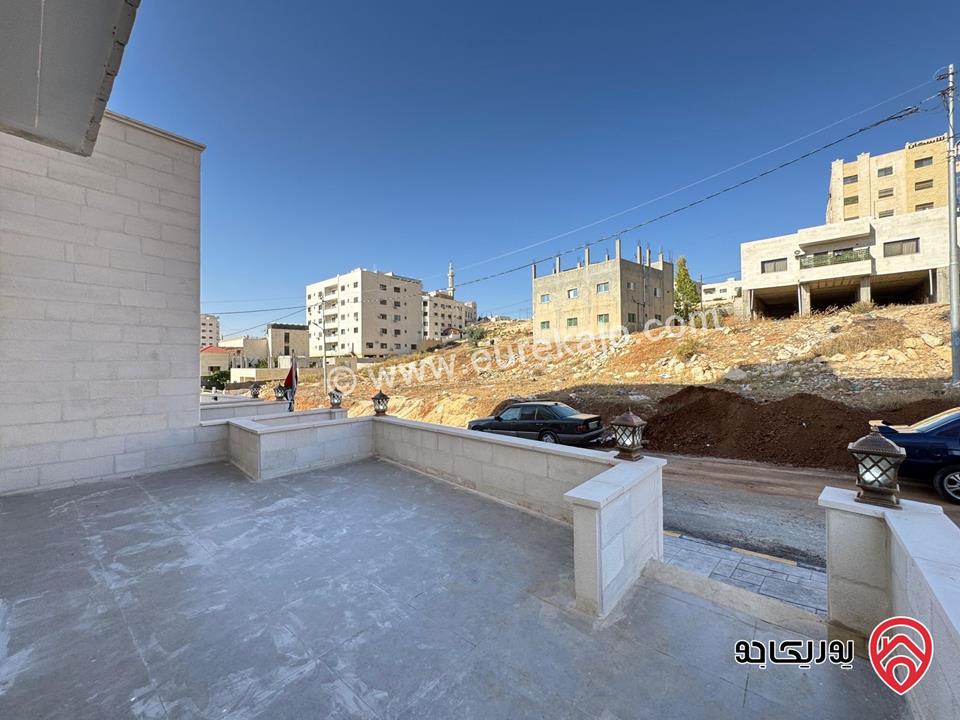 اخر شقتين طابق أرضي مساحة 160م وطابق ثالث دوبلكس مساحة 212م للبيع في عمان - البنيات