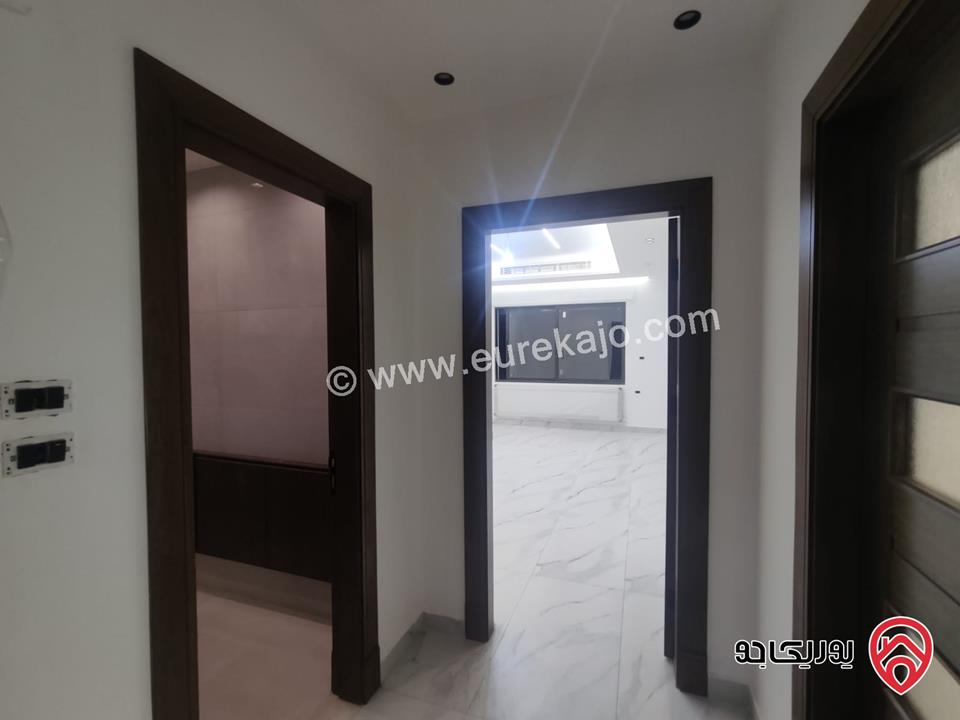 شقق مساحة 200م للبيع في عمان - الدوار السابع شارع عبدالله غوشة 