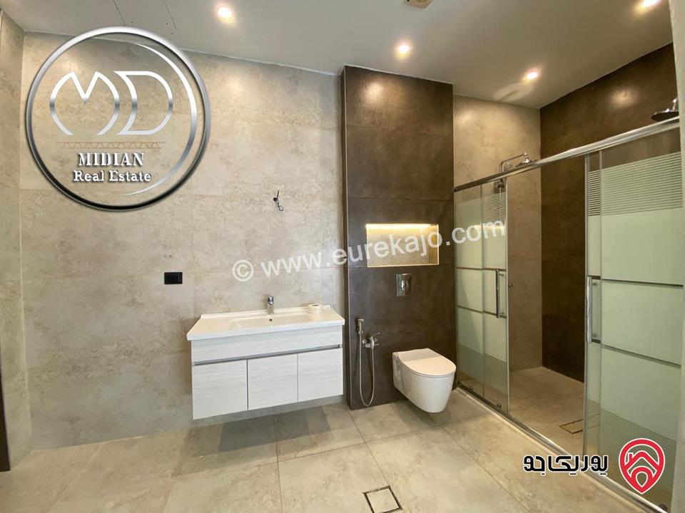 شقق دوبلكس جديدة للبيع في عمان - خلدا طابق أخير مع روف مساحات 240م & 300م مع تراسات تشطيبات ديكورات فاخرة اطلالة جميلة