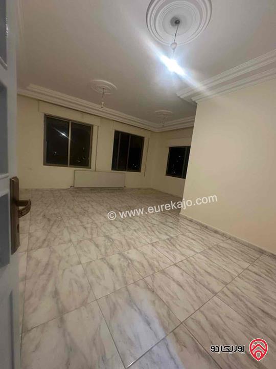 شقة طابق ثالث مساحة 160م للايجار في عمان - ضاحية الرشيد