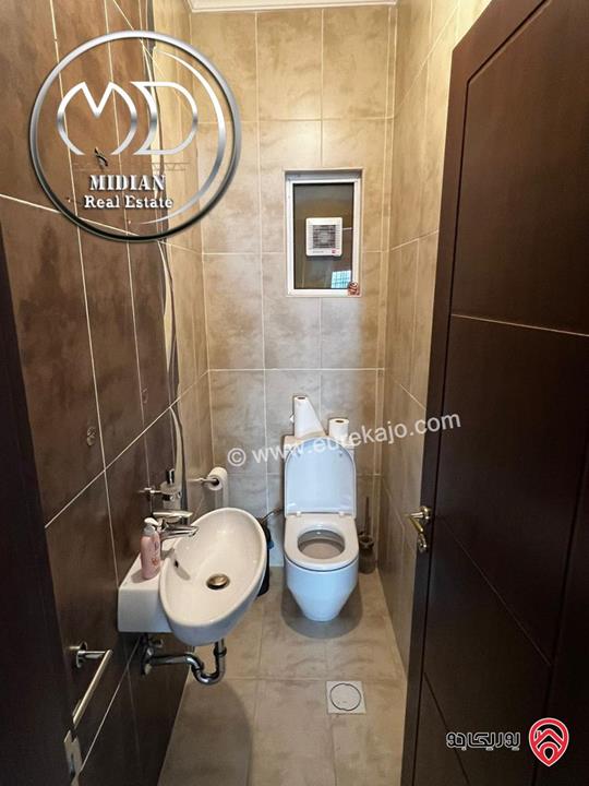 شقة ارضية فارغة للايجار في عمان - دير غبار مساحة 200م مع ترس و حديقة 60م سوبر ديلوكس بسعر مميز