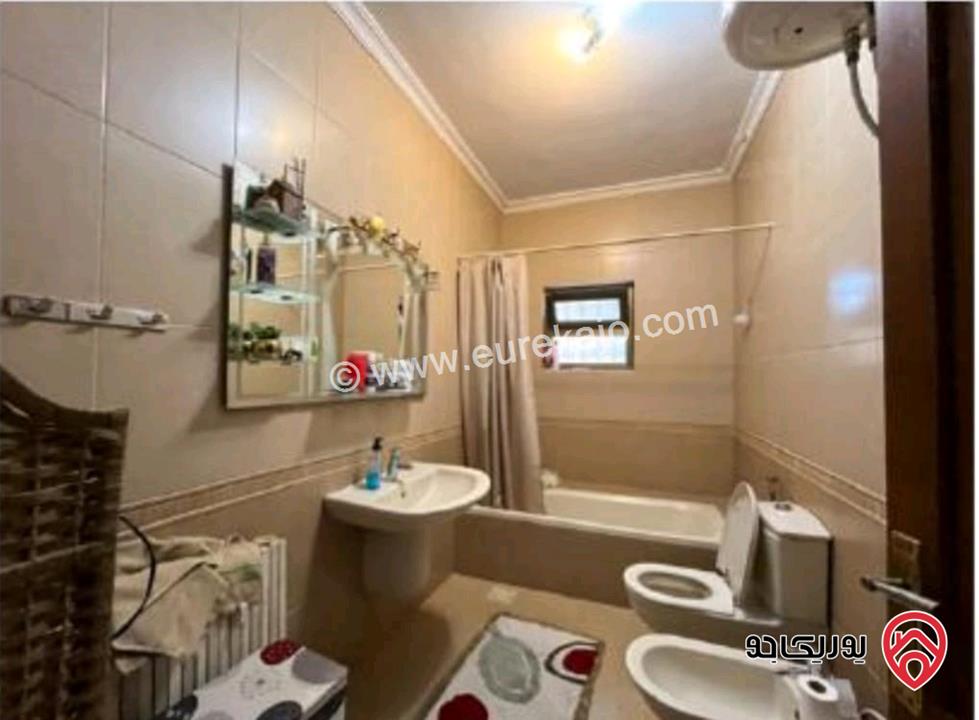 فيلا مميزة مساحة 510م على أرض 700م للبيع في عمان - دابوق الرحمانية