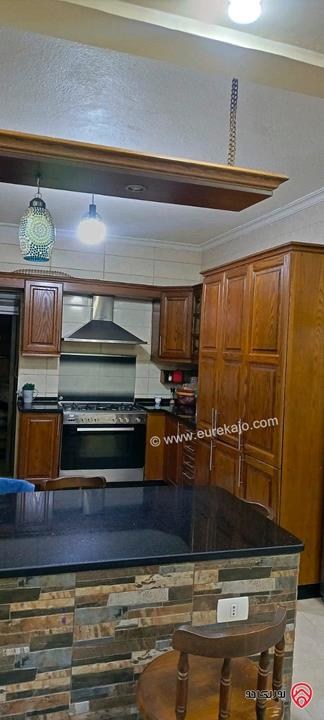 شقة طابق ثاني مساحة 187م للبيع في عمان - عرجان