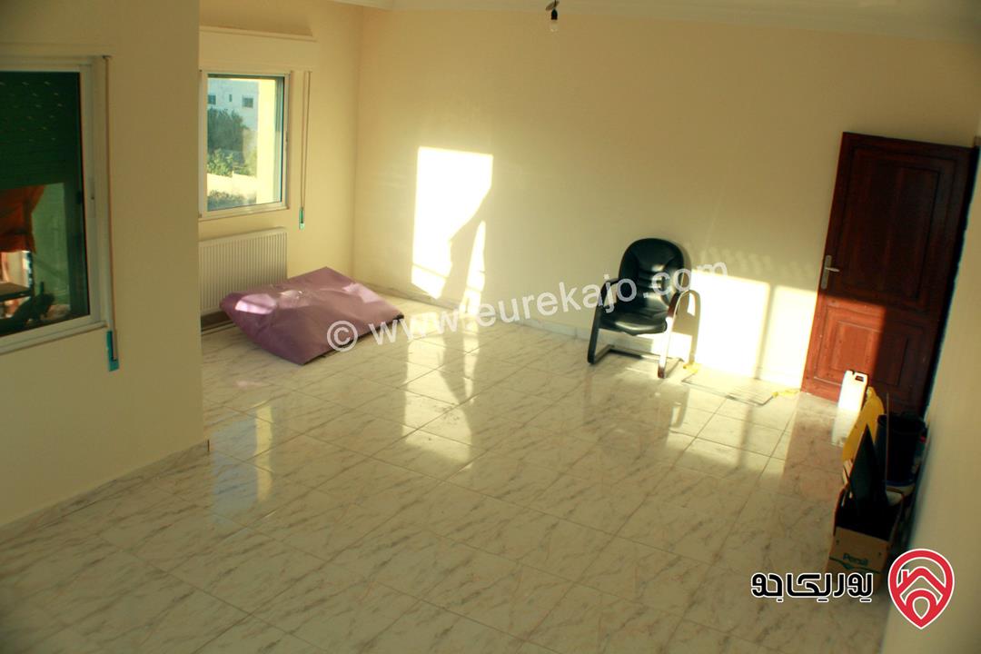 شقة مساحة 200م طابق ثالث للبيع في عمان - مرج الحمام