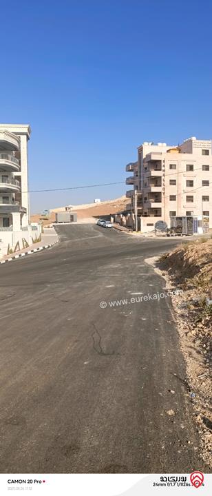 قطعة أرض مساحة 758م للبيع في عمان - الجبيهة حي المنصور – مطلة على شارع ياجوز