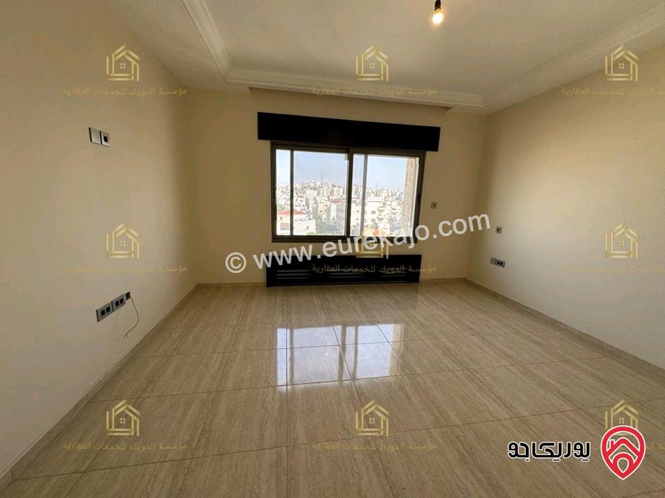 شقة فارغة طابق اول مساحة 243 م  للايجار في عمان - ضاحية النخيل 