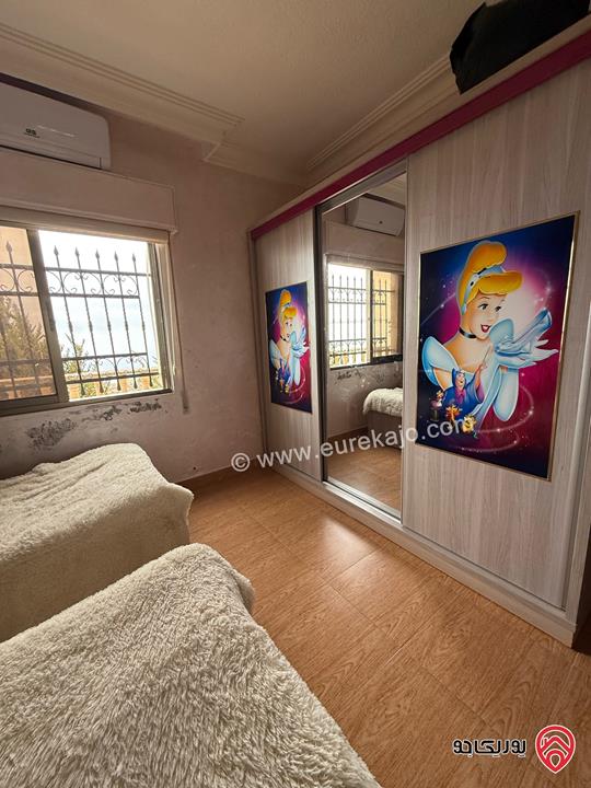 فيلا دوبلكس مساحة 300م على أرض 480م للبيع في مغاريب السلط 