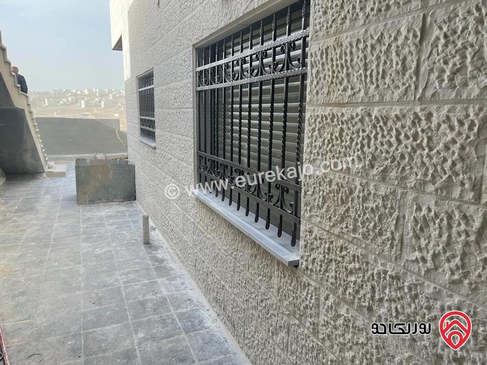 شقة أرضية مساحة 210م داخلي و 120م خارجي للبيع في عمان - مرج الحمام